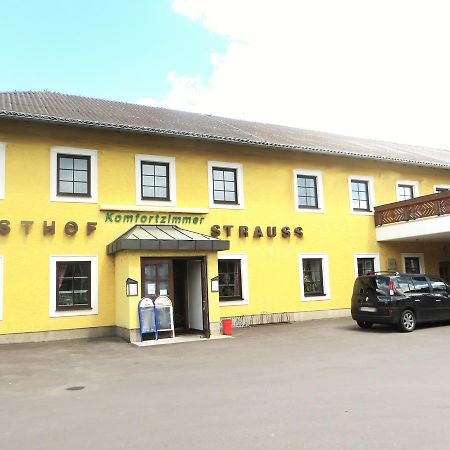 Gasthof Strauss Ansfelden Exterior photo
